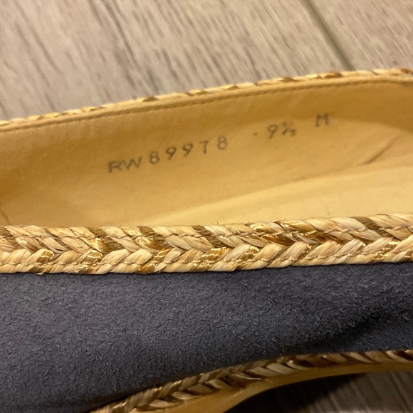 Stuart Weitzman  Blue Suede Silver Cap Toe Flats Size 9.5 - Picture 10 of 11